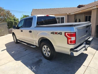2018 Ford F-150 XLT Crew Cab Short Bed - miniatura 6