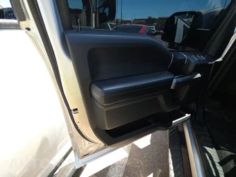 2018 Ford F-150 XLT Crew Cab Short Bed - miniatura 9