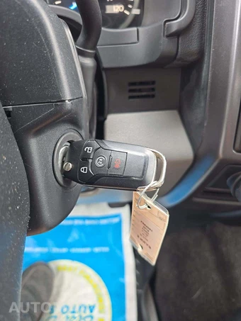 2018 Ford F-150 XLT Crew Cab Short Bed – miniatura 5