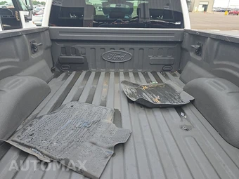 2018 Ford F-150 XLT Extended Cab Medium Bed w/Rear Doors – miniatura 16