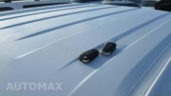 2018 Ford F-150 XLT Extended Cab Medium Bed w/Rear Doors – miniatura 18