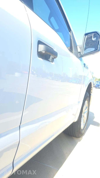 2018 Ford F-150 XLT Extended Cab Medium Bed w/Rear Doors - miniatura 25