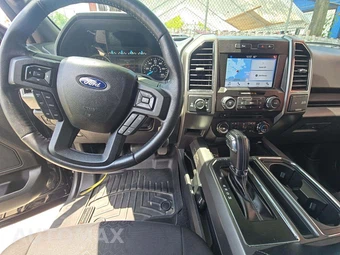 2018 Ford F-150 XLT Extended Cab Medium Bed w/Rear Doors - miniatura 10