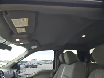 2018 Ford F-150 XLT Extended Cab Medium Bed w/Rear Doors - miniatura 14