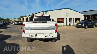2018 Ford F-350 PLATINUM - miniatura 5