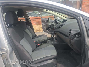 2018 Ford Fiesta S Sedan - miniatura 18