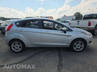 2018 Ford Fiesta SE Hatchback – miniatura 4