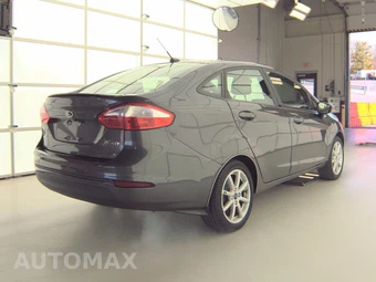 2018 Ford Fiesta SE Sedan – miniatura 4