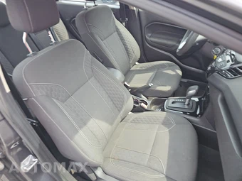 2018 Ford Fiesta SE Sedan – miniatura 8