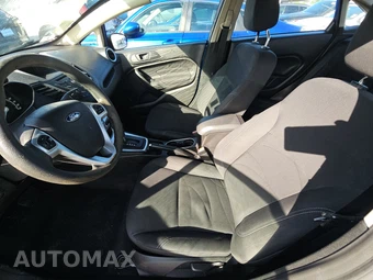2018 Ford Fiesta SE Sedan - miniatura 7