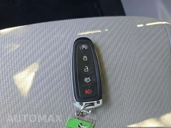 2018 Ford Focus Electric Hatchback - miniatura 8