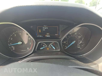 2018 Ford Focus S Sedan - miniatura 9