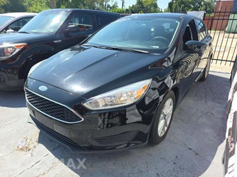 2018 Ford Focus SE Hatchback