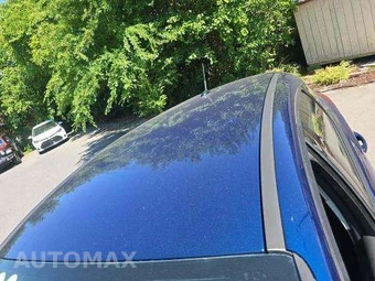 2018 Ford Focus SE Hatchback - miniatura 12