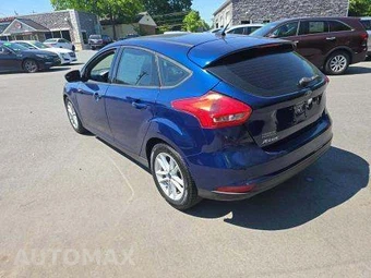 2018 Ford Focus SE Hatchback - miniatura 2