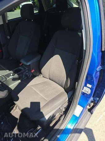 2018 Ford Focus SE Hatchback - miniatura 6