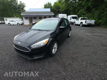 2018 Ford Focus SE Hatchback
