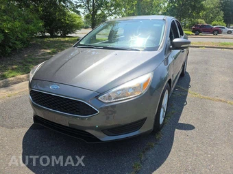2018 Ford Focus SE Sedan
