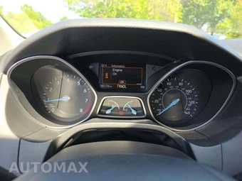 2018 Ford Focus SE Sedan - miniatura 9
