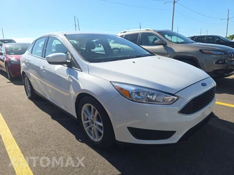 2018 Ford Focus SE Sedan - miniatura 3