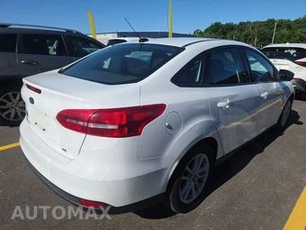 2018 Ford Focus SE Sedan - miniatura 4