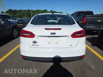 2018 Ford Focus SE Sedan - miniatura 5