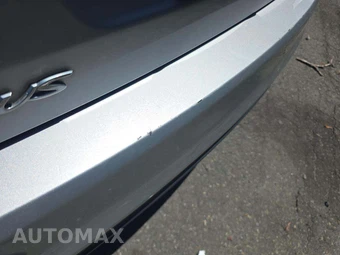 2018 Ford Focus SE Sedan – miniatura 20