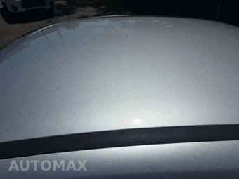 2018 Ford Focus SE Sedan – miniatura 8