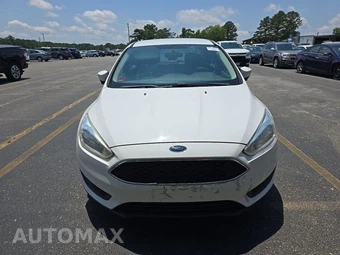 2018 Ford Focus SE Sedan – miniatura 2