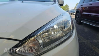2018 Ford Focus SE Sedan – miniatura 39