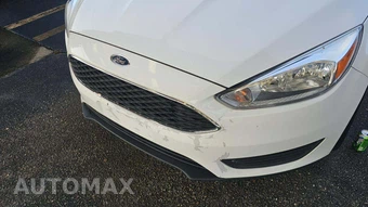 2018 Ford Focus SE Sedan – miniatura 43