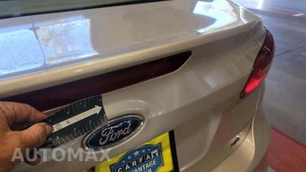2018 Ford Focus SE Sedan - miniatura 32