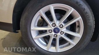 2018 Ford Focus SE Sedan - miniatura 36