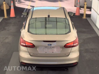 2018 Ford Focus SE Sedan - miniatura 5