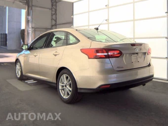 2018 Ford Focus SE Sedan - miniatura 6