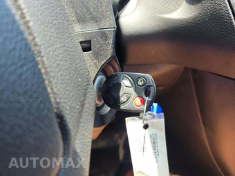 2018 Ford Focus SE Sedan - miniatura 8