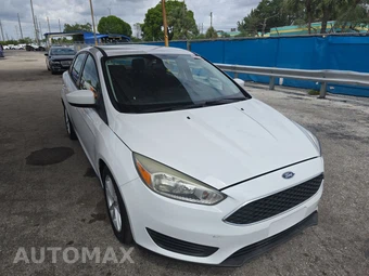 2018 Ford Focus SE Sedan – miniatura 3