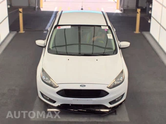 2018 Ford Focus SE Sedan – miniatura 2