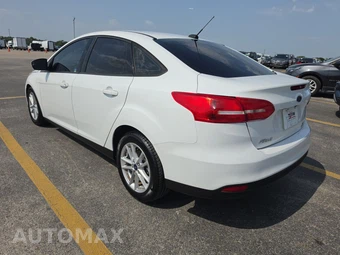 2018 Ford Focus SE Sedan – miniatura 6