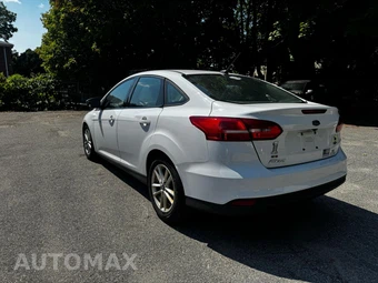 2018 Ford Focus SE Sedan - miniatura 6