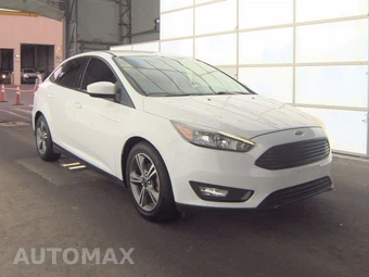 2018 Ford Focus SE Sedan – miniatura 3