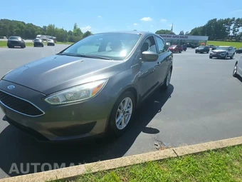 2018 Ford Focus SE Sedan