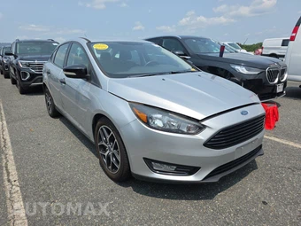 2018 Ford Focus SE Sedan - miniatura 3
