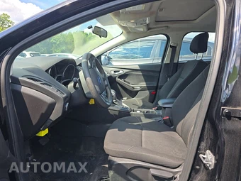 2018 Ford Focus SEL Hatchback - miniatura 7