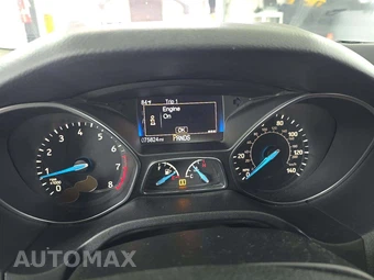 2018 Ford Focus SEL Sedan – miniatura 9