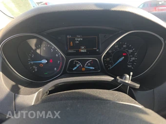 2018 Ford Focus SEL Sedan - miniatura 12
