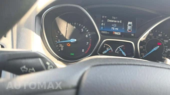 2018 Ford Focus SEL Sedan - miniatura 22