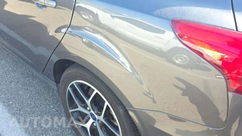 2018 Ford Focus SEL Sedan - miniatura 27