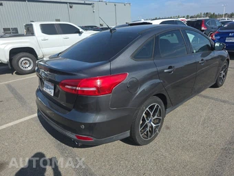 2018 Ford Focus SEL Sedan - miniatura 4