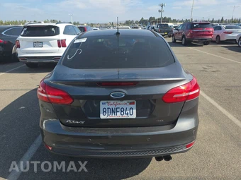 2018 Ford Focus SEL Sedan - miniatura 5